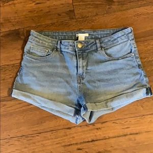Women’s jean short